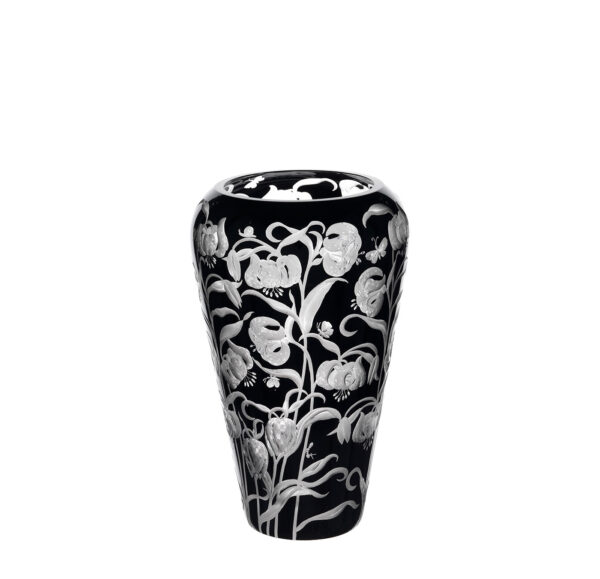 Black enameled vase III. “martagon lily”
